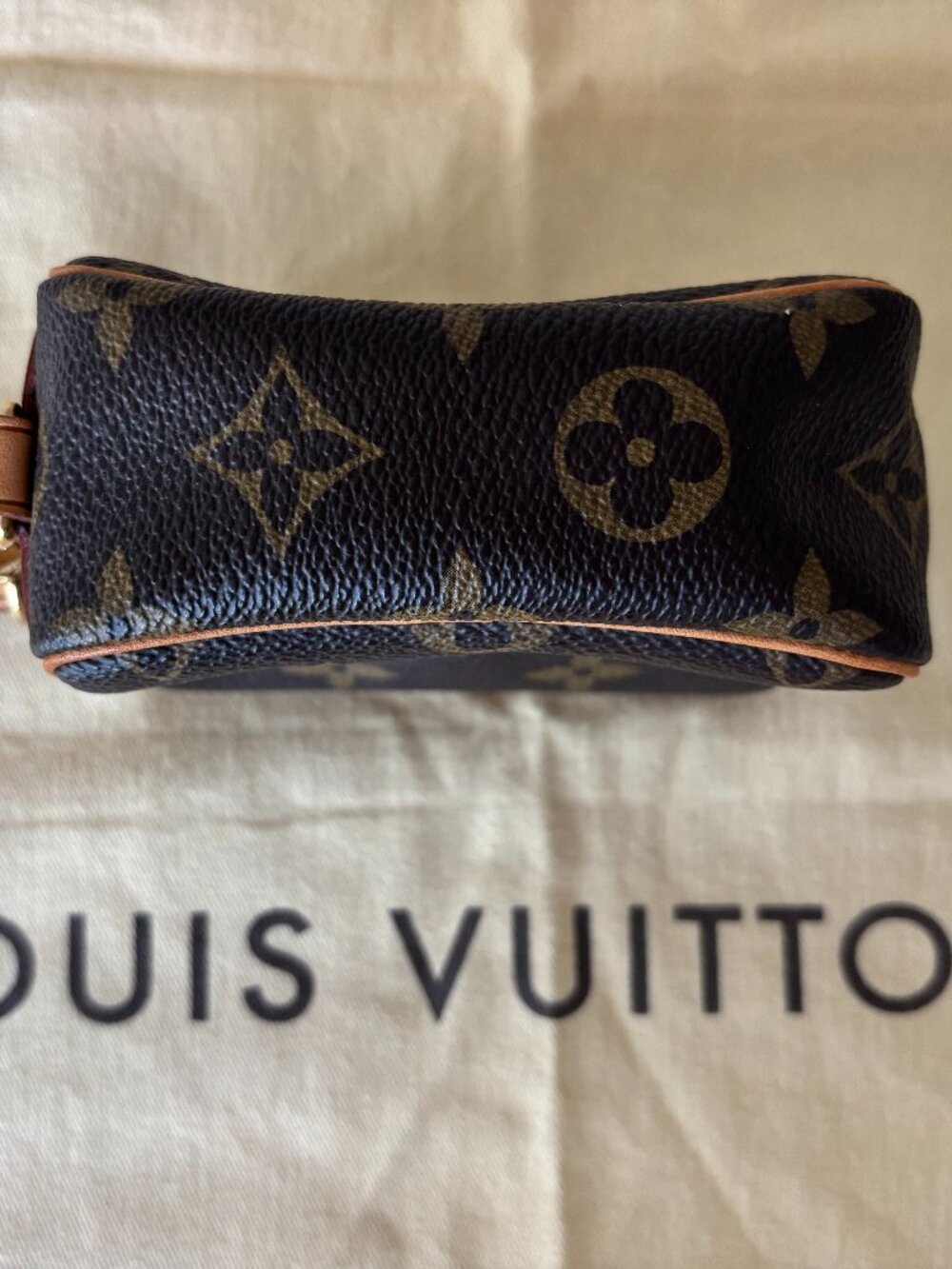 Louis Vuitton Trousse Wapity Pouch - Picture 3 of 9